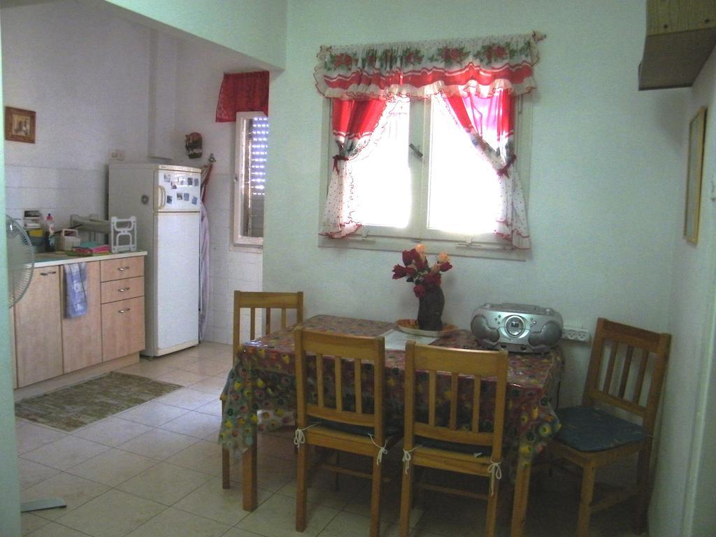 Apartamento Stella Maris Hosting Haifa Habitación foto